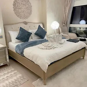 Royal Beach Residences Дубай